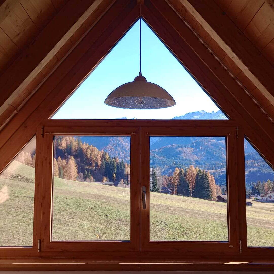 Mai Serramenti in alluminio, PVC, ferro e legno.
