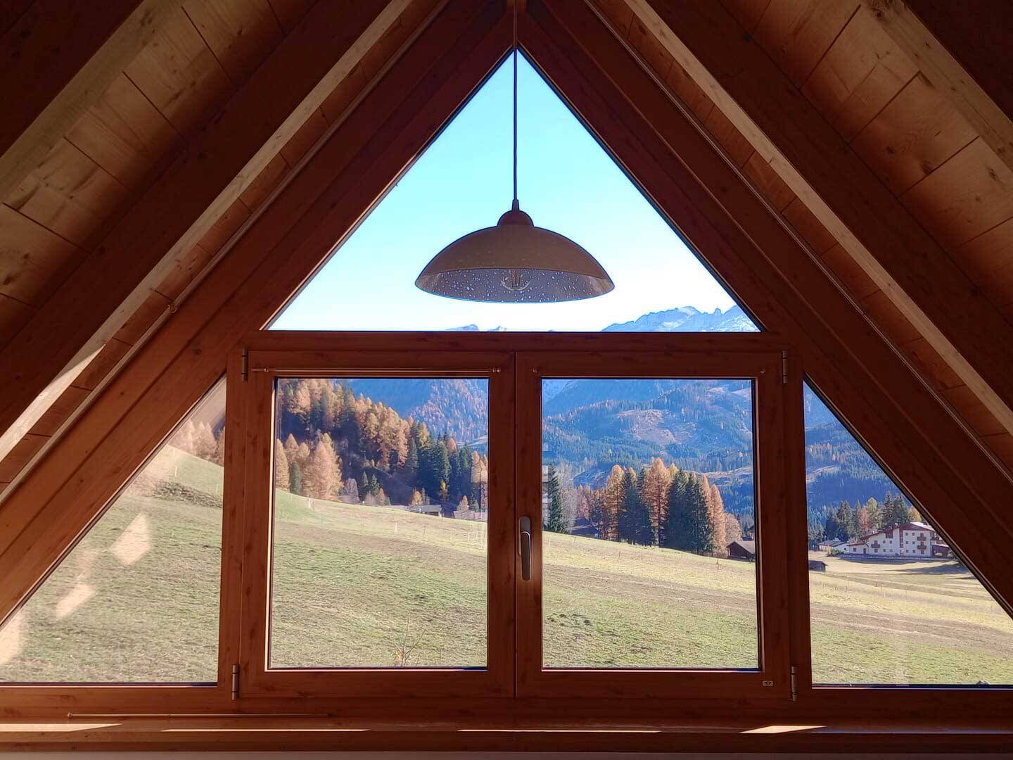 Mai Serramenti in alluminio, PVC, ferro e legno.